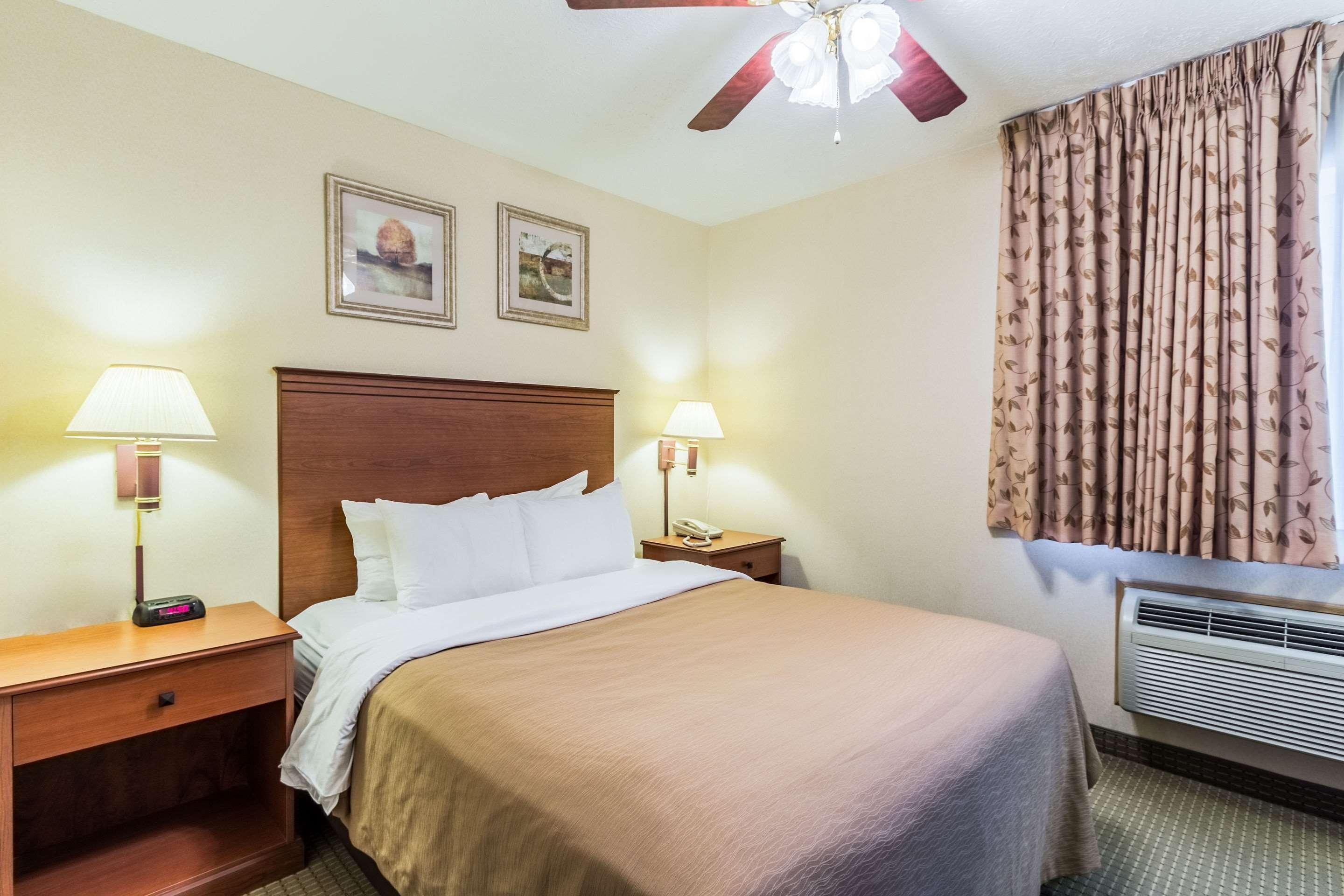 מלון Baymont By Wyndham Omaha Sw מראה חיצוני תמונה